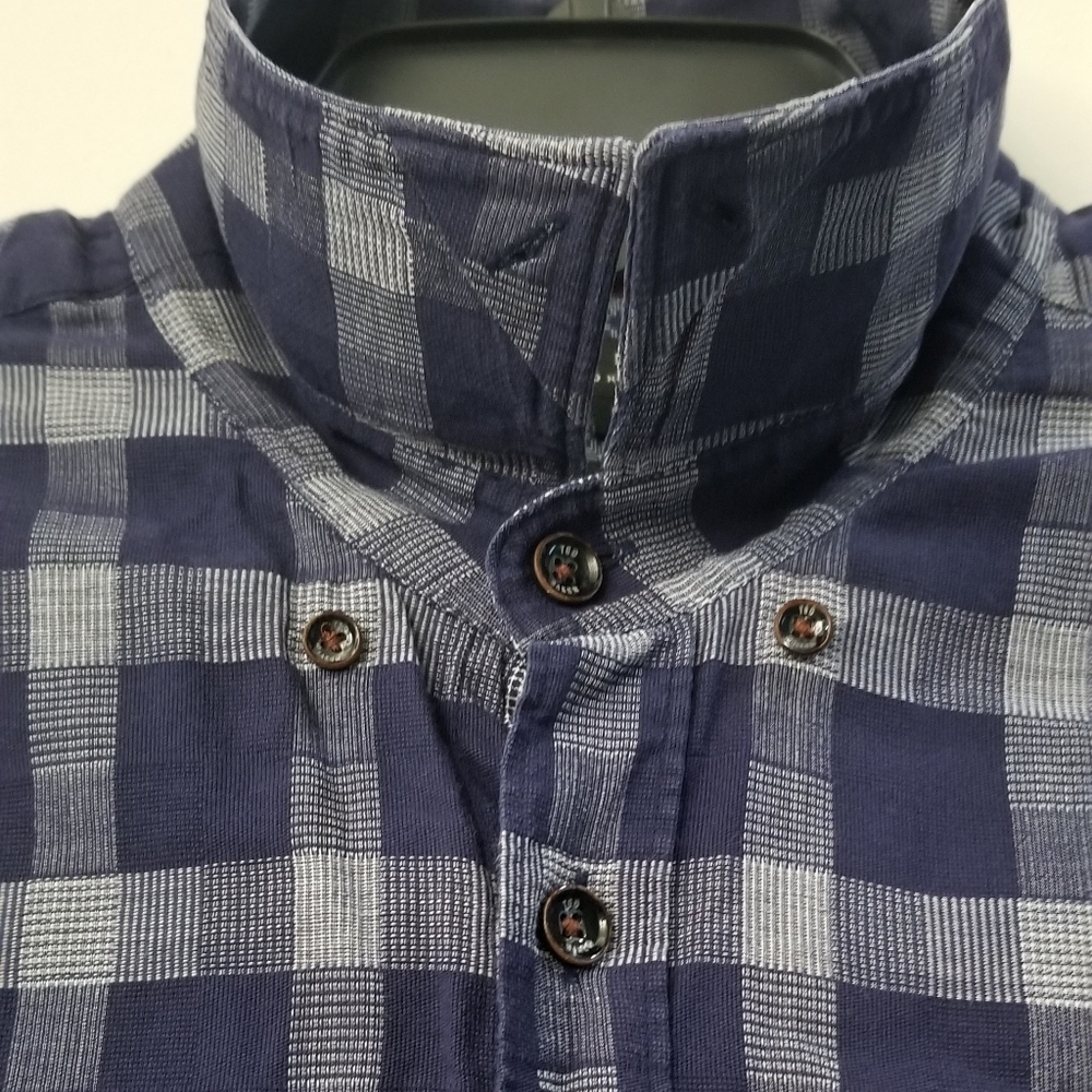 Ted Baker short sleeve button down shirt - Picture 4 of 7